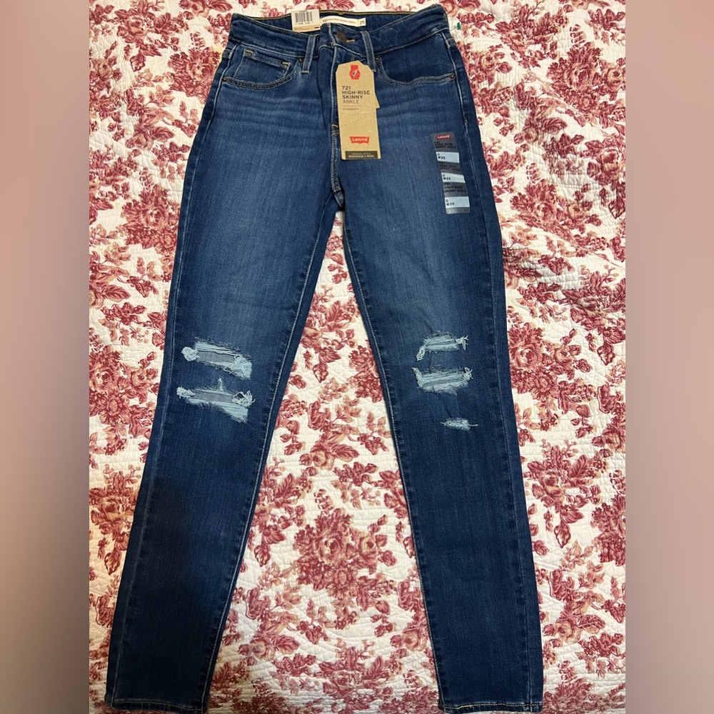 Levi jeans